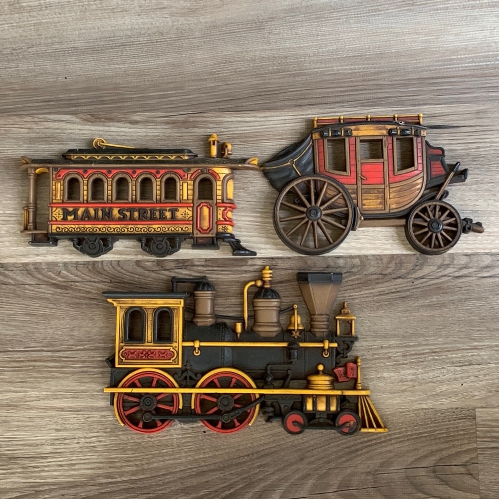 Vintage 1975 HOMCO Train Engine Stagecoach Wall Decor 3 Piece Set 7361 7362 7363